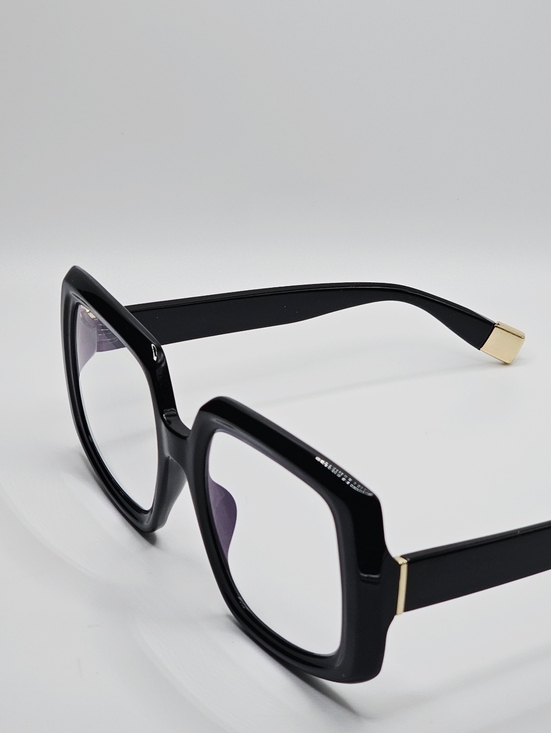 Hannah (reader) - Picture 3 of 5